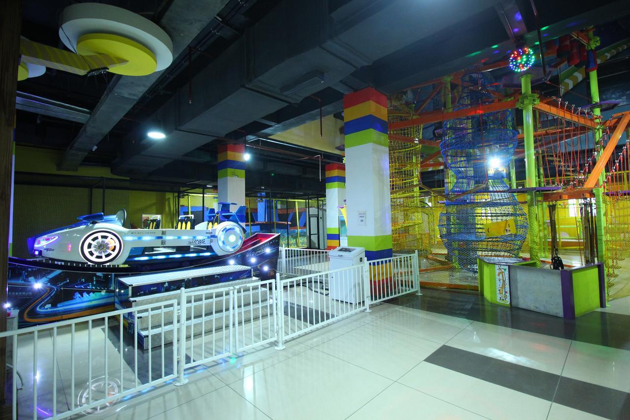 Jackpot Room In & Out Dormitory 아흐메다바드 외부 사진
